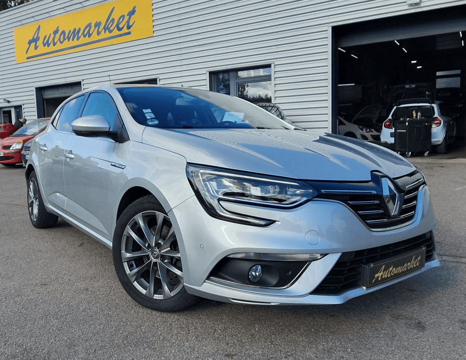 Véhicule occasion 1